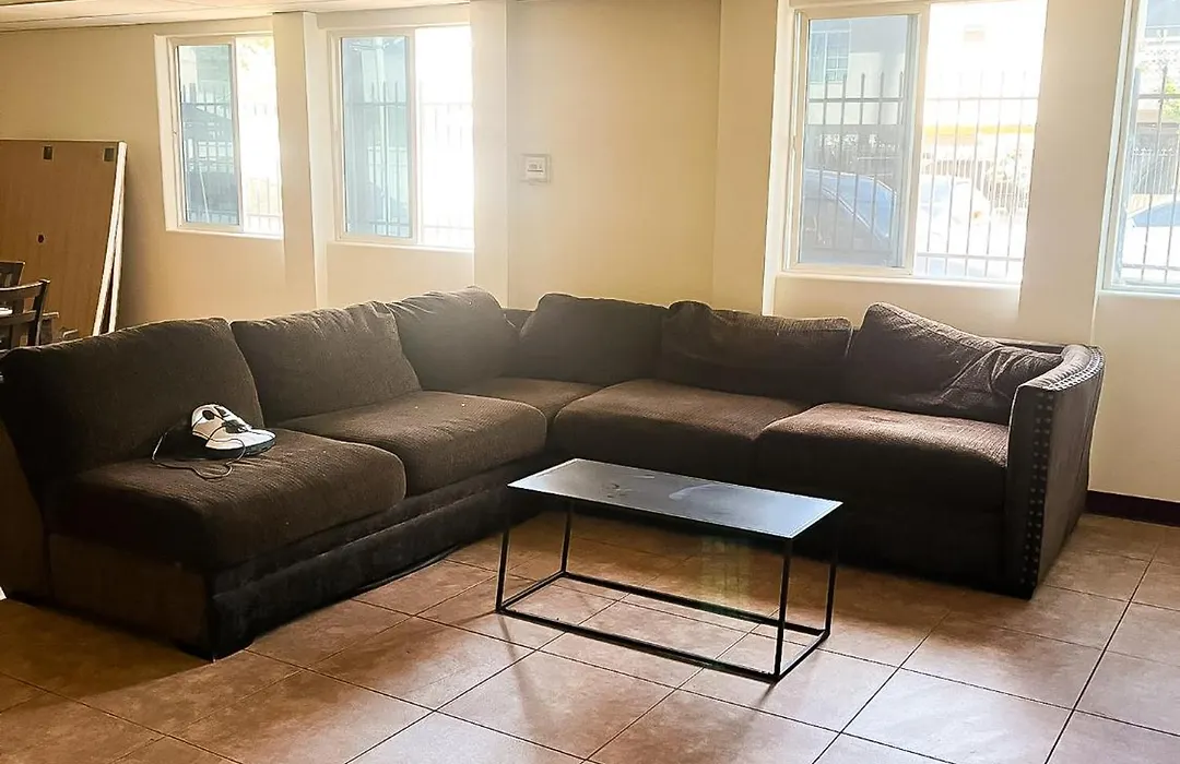 Van Nuys Homes For The Soul-1